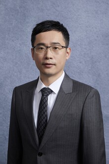 Professor Dong LI